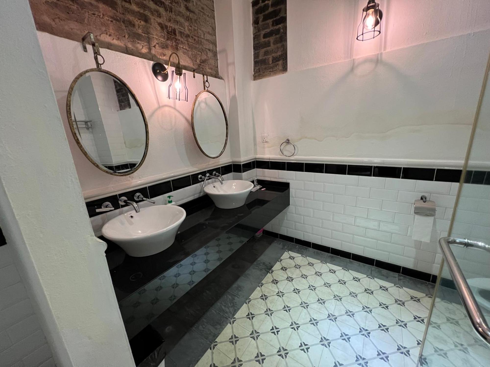 Botanica Mansion Bed & Breakfast Balik Pulau Exterior photo